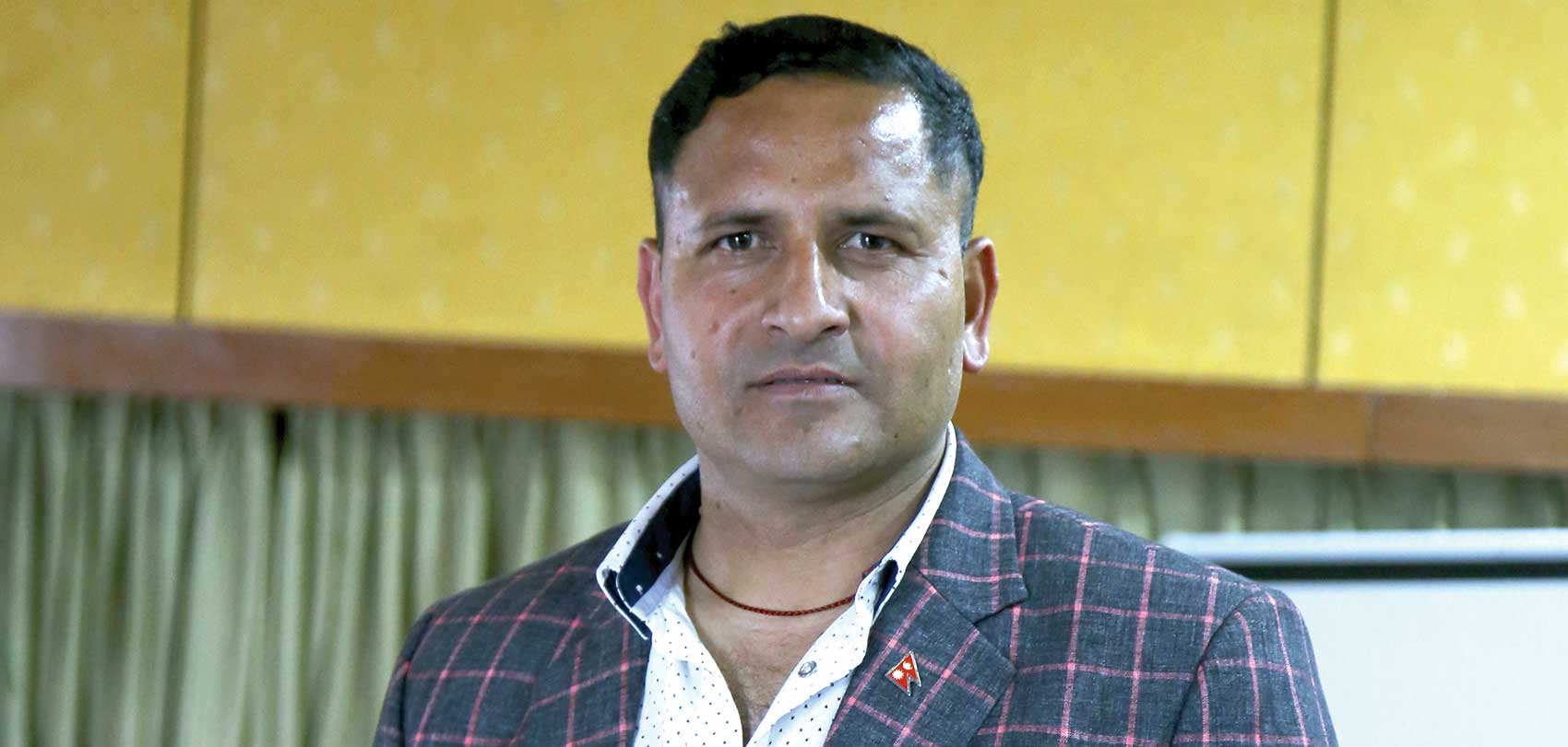 फुटबल खेलाडीलाई बन्द प्रशिक्षणबाट निकाल्नु निन्दनीय : ओलम्पियन दीपक विष्ट